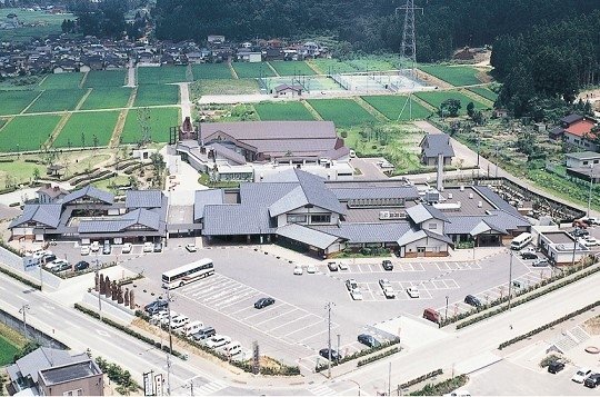富山県の道の駅「道の駅井波」