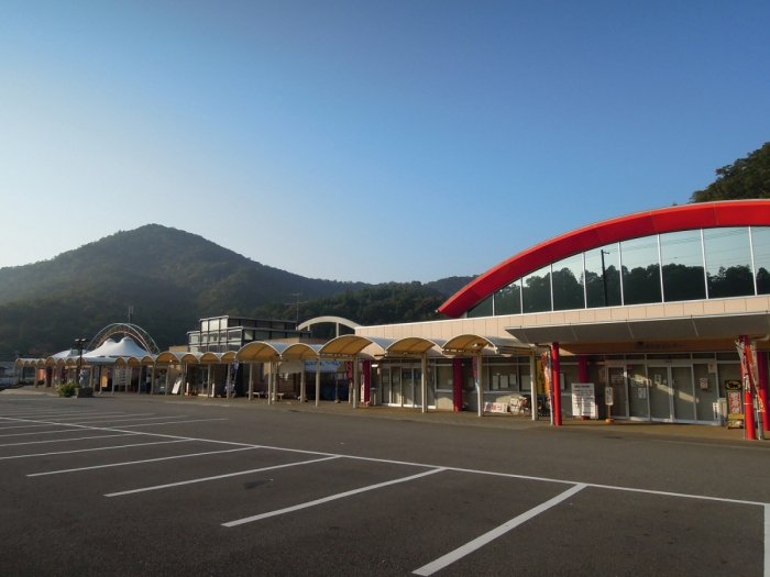 兵庫県の道の駅「道の駅いながわ」