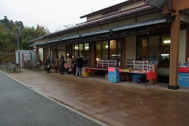 石川県の道の駅「道の駅こまつ木場潟」