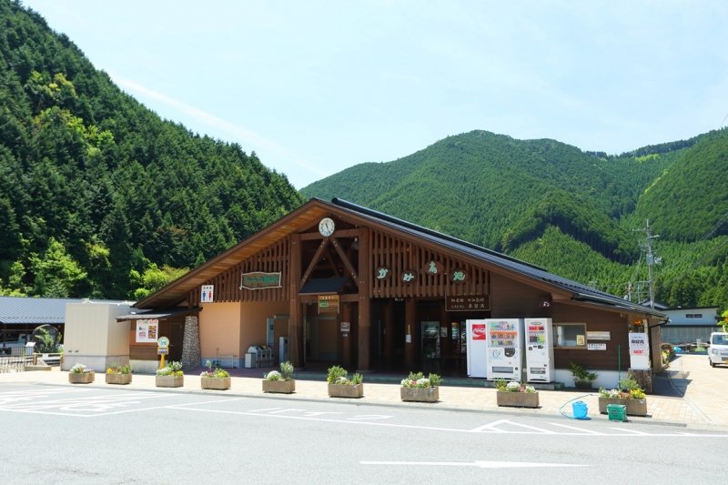 兵庫県の道の駅「道の駅 杉原紙の里・多可」