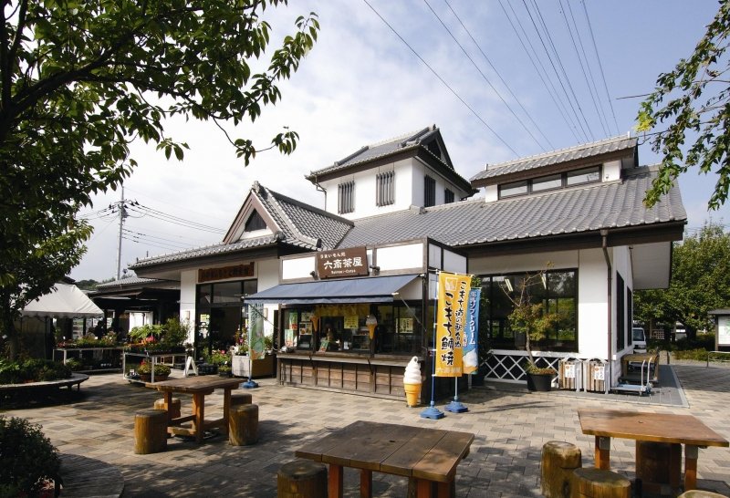 群馬県の道の駅「道の駅こもち」